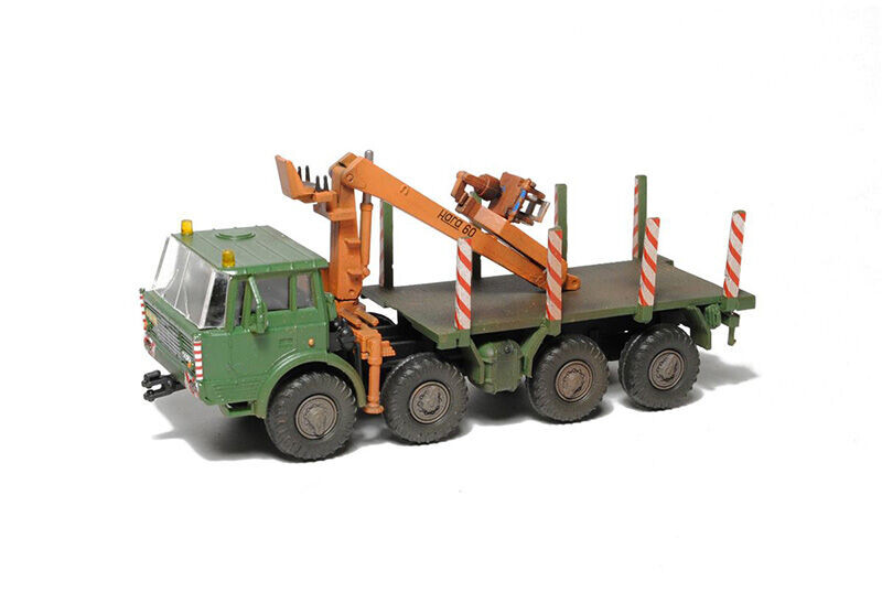 SDV Tatra 813 8×8 1:87 klanicový 